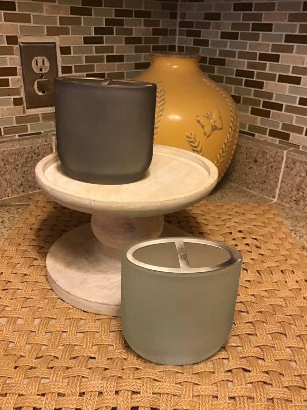 NWT Set of 2 Frosted Glass toothbrush holders - Jadeite and Gargoyle HEAVY!